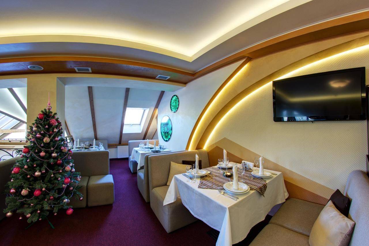 Фото Отели Welland Отель Яремче 36